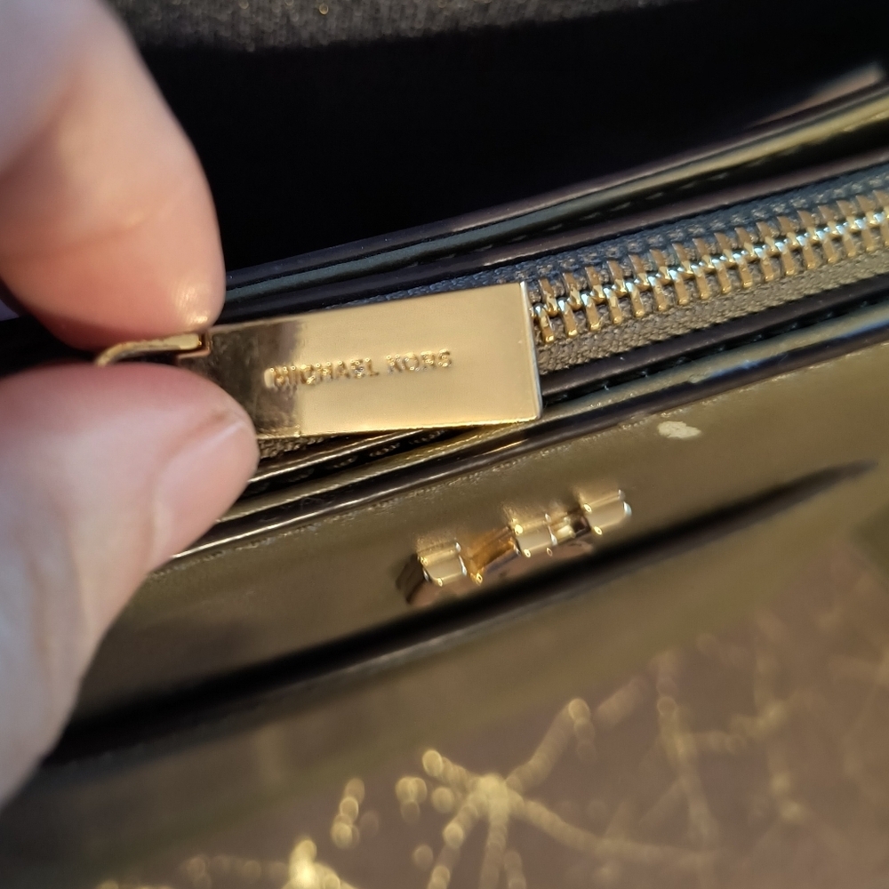 Michael Kors Gloria Leather Crossbody Messenger Bag Olive-Gray - like New - Picture 15 of 15